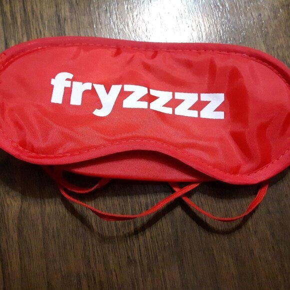 McDonalds Fries Sleep Mask Rare McDonalds Beauty M - Picture 2 of 3